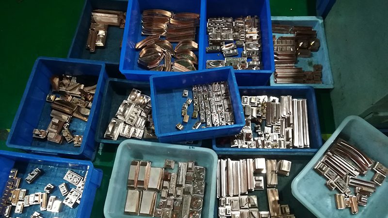 模具钢材718与P20：性能对比与适用场景分析**