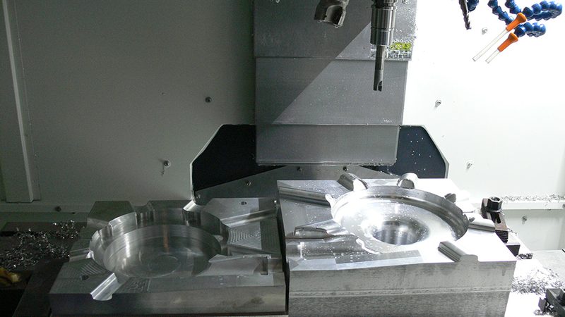 注塑模具制作流程揭秘：价格构成背后的秘密**