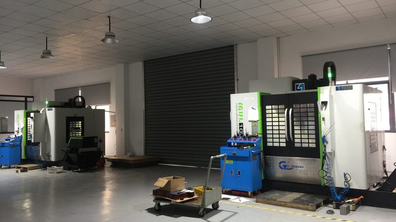 手术器械精密模具：制造工艺与选型要点
